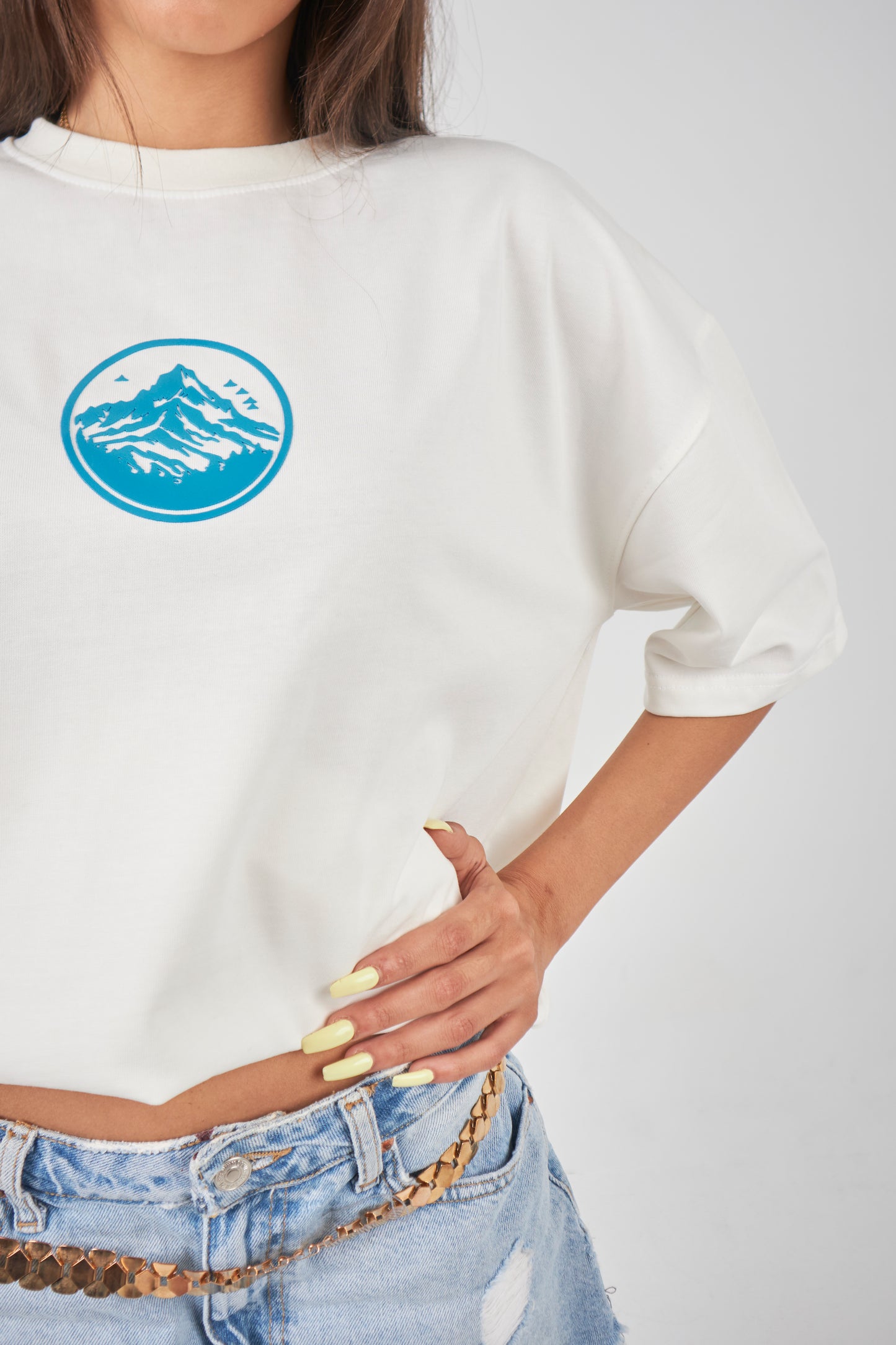 "WAVES FIRST" Off-white Oversized Tee