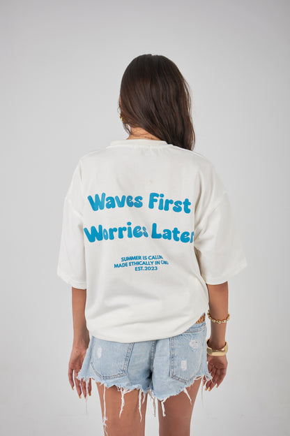 "WAVES FIRST" Off-white Oversized Tee